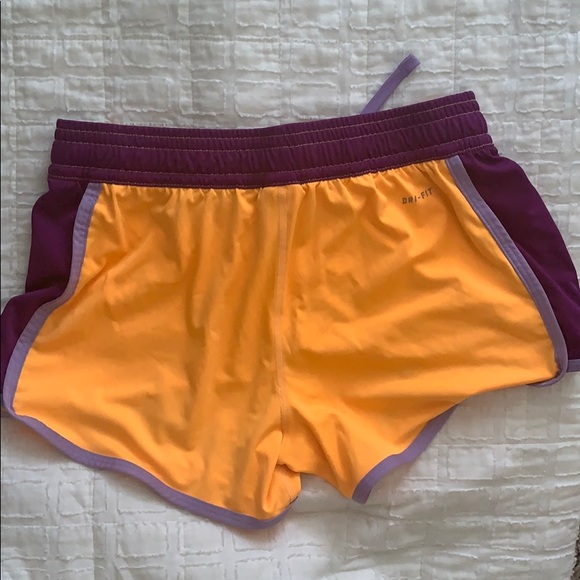 NIKE DRI FIT SHORTS - Picture 3 of 3